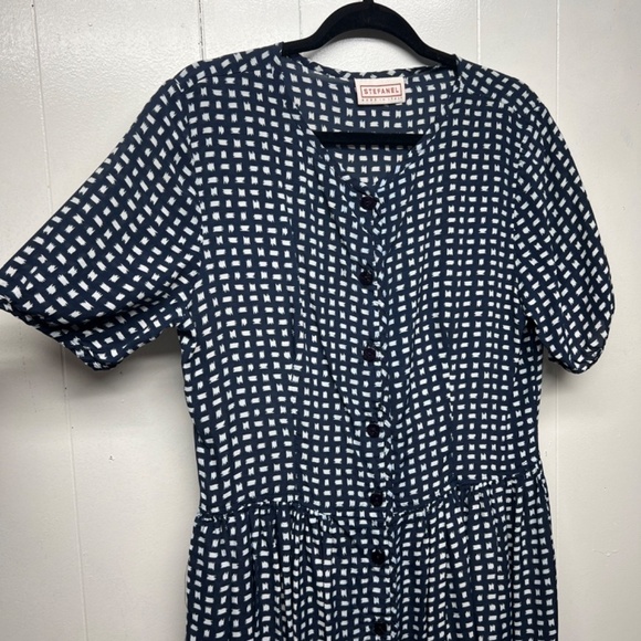 Stefanel Women's Button Down Short Sleeve Navy Blue & White Dress Size Large - Picture 8 of 15